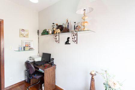 Apartamento à venda com 86m², 3 quartos e 2 vagas Apartamento à venda com 86m², 3 quartos e 2 vagasQuarto 2