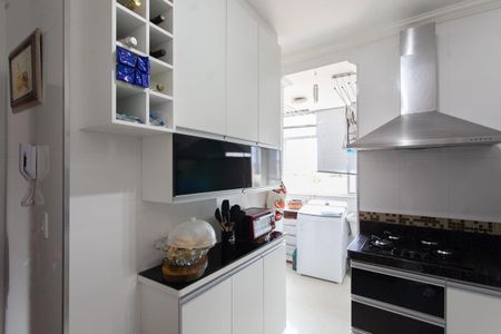 Apartamento à venda com 86m², 3 quartos e 2 vagas Apartamento à venda com 86m², 3 quartos e 2 vagasCozinha