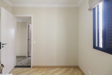 Apartamento à venda com 84m², 3 quartos e 2 vagasQuarto 2
