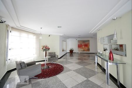 Apartamento à venda com 84m², 3 quartos e 2 vagasCondomínio - Hall