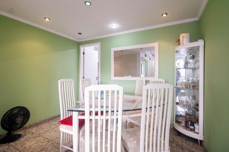 Apartamento à venda com 84m², 3 quartos e 2 vagasSala