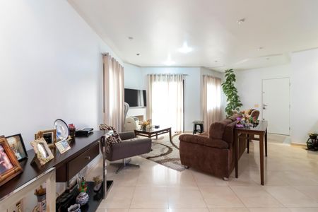Apartamento à venda com 136m², 3 quartos e 2 vagas Apartamento à venda com 136m², 3 quartos e 2 vagasSala de Estar