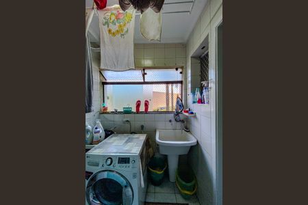 Apartamento à venda com 107m², 3 quartos e 2 vagasÁrea de Serviço