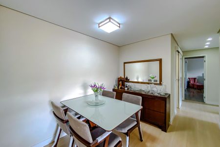 Apartamento à venda com 107m², 3 quartos e 2 vagasSala