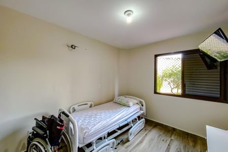 Apartamento à venda com 107m², 3 quartos e 2 vagasQuarto 2