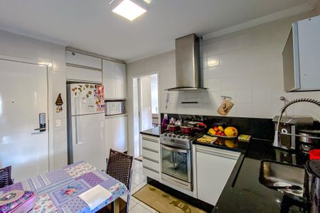 Apartamento à venda com 107m², 3 quartos e 2 vagasCozinha