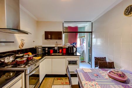 Apartamento à venda com 107m², 3 quartos e 2 vagasCozinha