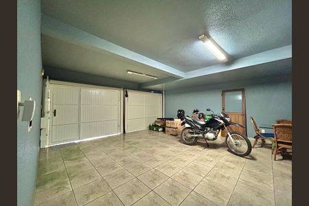 Casa à venda com 290m², 3 quartos e 3 vagasGaragem