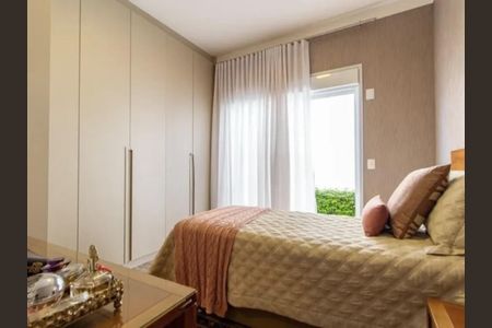 Casa de condomínio à venda com 200m², 3 quartos e 4 vagas Casa de condomínio à venda com 200m², 3 quartos e 4 vagasFoto 06