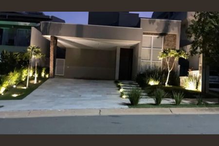 Casa de condomínio à venda com 200m², 3 quartos e 4 vagas Casa de condomínio à venda com 200m², 3 quartos e 4 vagasFoto 02