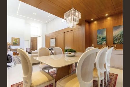 Casa de condomínio à venda com 200m², 3 quartos e 4 vagas Casa de condomínio à venda com 200m², 3 quartos e 4 vagasFoto 25