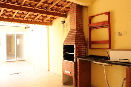Casa à venda com 119m², 3 quartos e 2 vagasLavanderia e Churrasqueira 