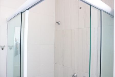 Casa à venda com 119m², 3 quartos e 2 vagasBanheiro da Suíte