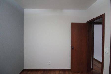 Apartamento à venda com 98m², 3 quartos e 2 vagasQuarto 2