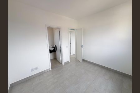 Apartamento à venda com 87m², 3 quartos e 1 vagasuíte