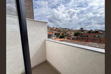 Apartamento à venda com 87m², 3 quartos e 1 vagaÁrea de Serviço
