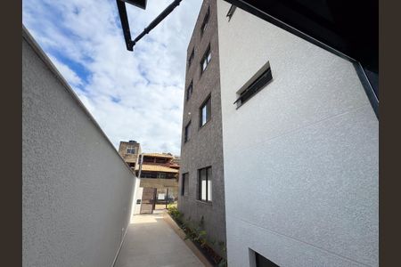 Apartamento à venda com 66m², 2 quartos e 1 vagaÁrea comum