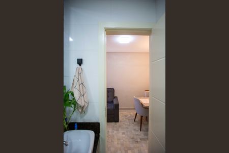 Apartamento à venda com 45m², 2 quartos e 1 vagaBanheiro Social