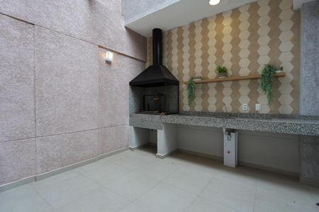 Apartamento à venda com 38m², 2 quartos e 1 vaga Apartamento à venda com 38m², 2 quartos e 1 vagaÁrea comum - Churrasqueira 1