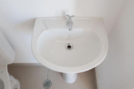 Apartamento à venda com 38m², 2 quartos e 1 vaga Apartamento à venda com 38m², 2 quartos e 1 vagaBanheiro