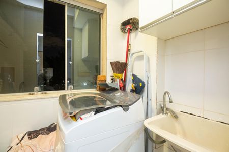 Apartamento à venda com 69m², 3 quartos e 1 vagaÁrea de serviço