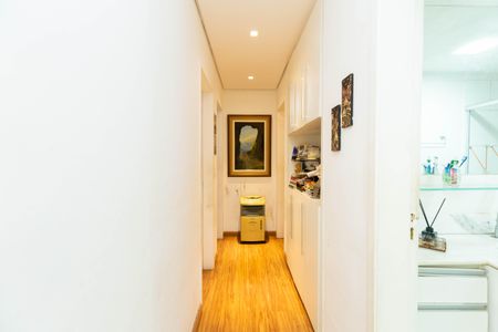 Apartamento à venda com 69m², 3 quartos e 1 vagaCorredor