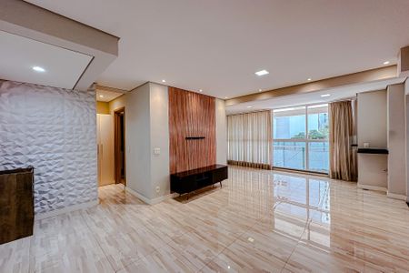 Apartamento à venda com 70m², 1 quarto e 2 vagasSala