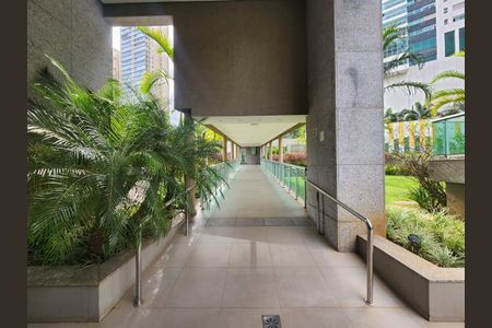 Apartamento à venda com 90m², 1 quarto e 2 vagas Apartamento à venda com 90m², 1 quarto e 2 vagasÁrea comum