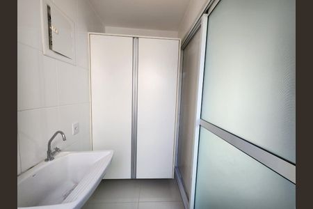 Apartamento à venda com 90m², 1 quarto e 2 vagas Apartamento à venda com 90m², 1 quarto e 2 vagasÁrea de Serviço