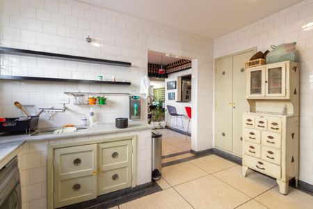 Apartamento à venda com 250m², 2 quartos e 1 vagaCozinha