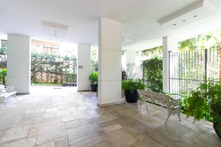 Apartamento à venda com 250m², 2 quartos e 1 vagaÁrea comum - Hall Social (Externo)