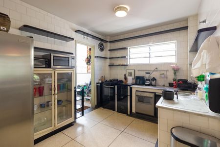 Apartamento à venda com 250m², 2 quartos e 1 vagaCozinha