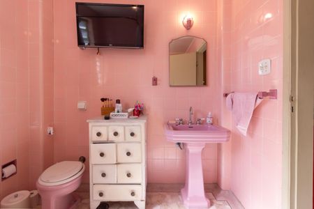 Apartamento à venda com 250m², 2 quartos e 1 vagaBanheiro da Suíte