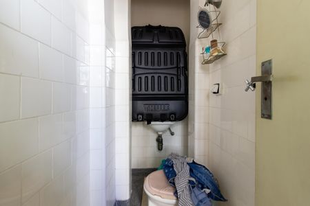 Apartamento à venda com 250m², 2 quartos e 1 vagaÁrea de Serviço