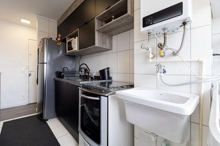 Apartamento à venda com 48m², 2 quartos e 1 vaga Apartamento à venda com 48m², 2 quartos e 1 vagaCozinha e Área de Serviço