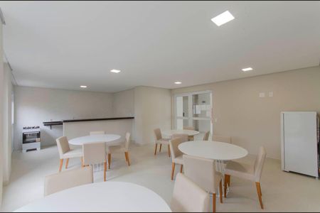 Apartamento à venda com 48m², 2 quartos e 1 vaga Apartamento à venda com 48m², 2 quartos e 1 vagaÁrea Comum - Salão de Festas