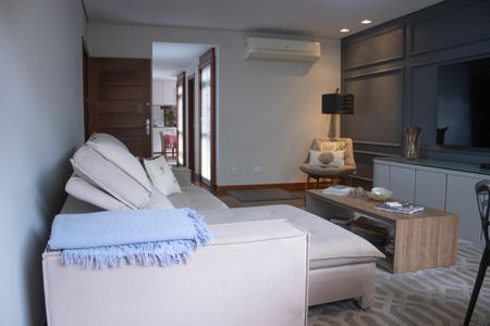 Apartamento à venda com 181m², 4 quartos e 2 vagasSala