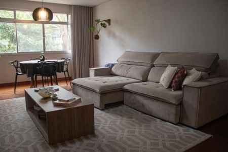 Apartamento à venda com 181m², 4 quartos e 2 vagasSala