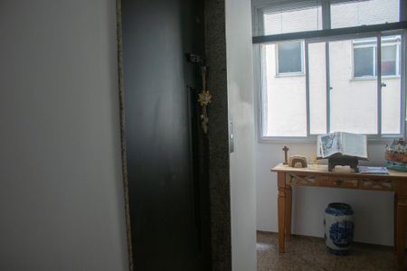 Apartamento à venda com 181m², 4 quartos e 2 vagasEntrada