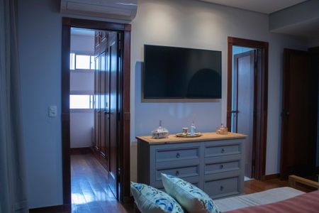 Apartamento à venda com 181m², 4 quartos e 2 vagasSuíte