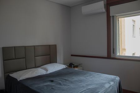 Apartamento à venda com 181m², 4 quartos e 2 vagasQuarto 1