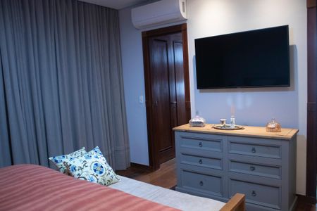 Apartamento à venda com 181m², 4 quartos e 2 vagasSuíte