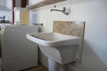 Apartamento à venda com 181m², 4 quartos e 2 vagasÁrea de Serviço