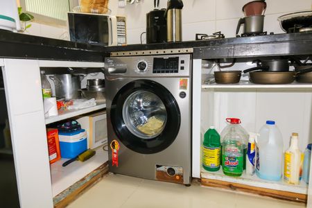 Apartamento à venda com 65m², 2 quartos e sem vagaCozinha