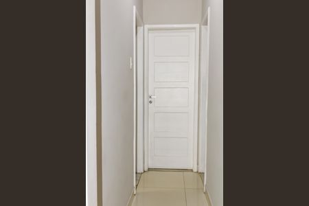 Apartamento à venda com 65m², 2 quartos e sem vagaCorredor