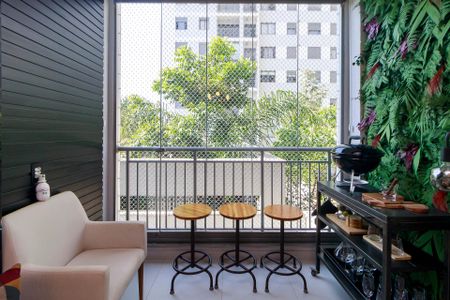 Apartamento à venda com 71m², 2 quartos e 1 vagaSala