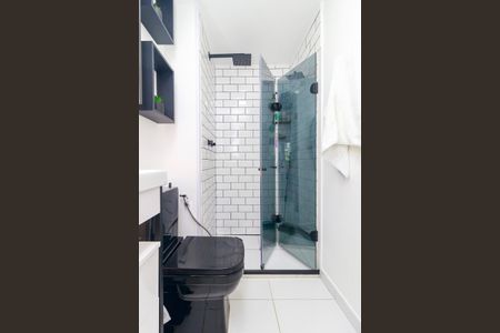 Apartamento à venda com 71m², 2 quartos e 1 vagaBanheiro Social