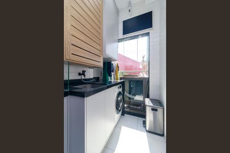 Apartamento à venda com 71m², 2 quartos e 1 vagaÁrea de Serviço