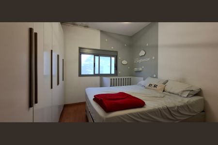 Casa à venda com 203m², 3 quartos e 2 vagas Casa à venda com 203m², 3 quartos e 2 vagasQuarto