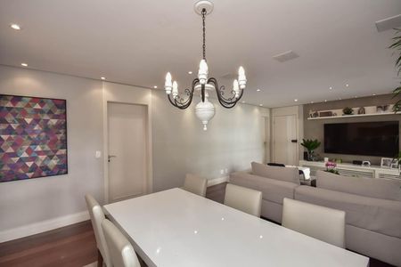 Apartamento à venda com 129m², 3 quartos e 3 vagas Apartamento à venda com 129m², 3 quartos e 3 vagasSala